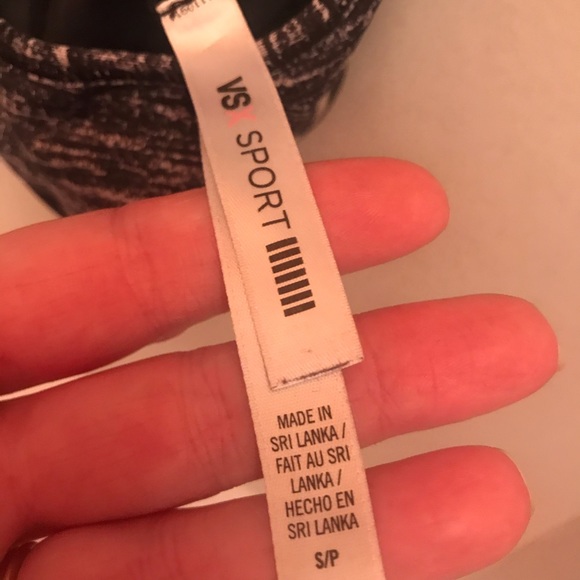 VS Sport Small Sports Bra - Picture 3 of 3